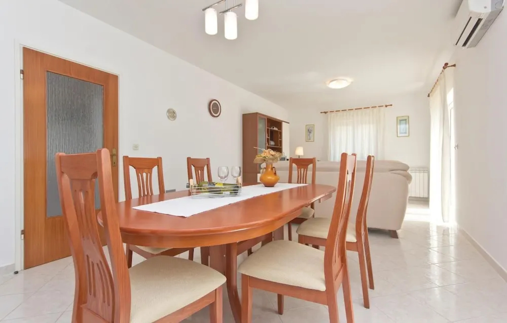 Awesome Home in Hrboki With Wifi and 3 Bedrooms