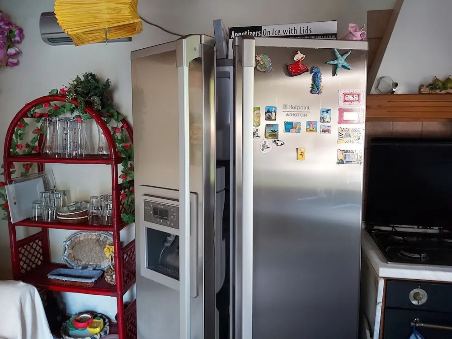 Lavish Holiday Home in Napoli With Swimming Pool