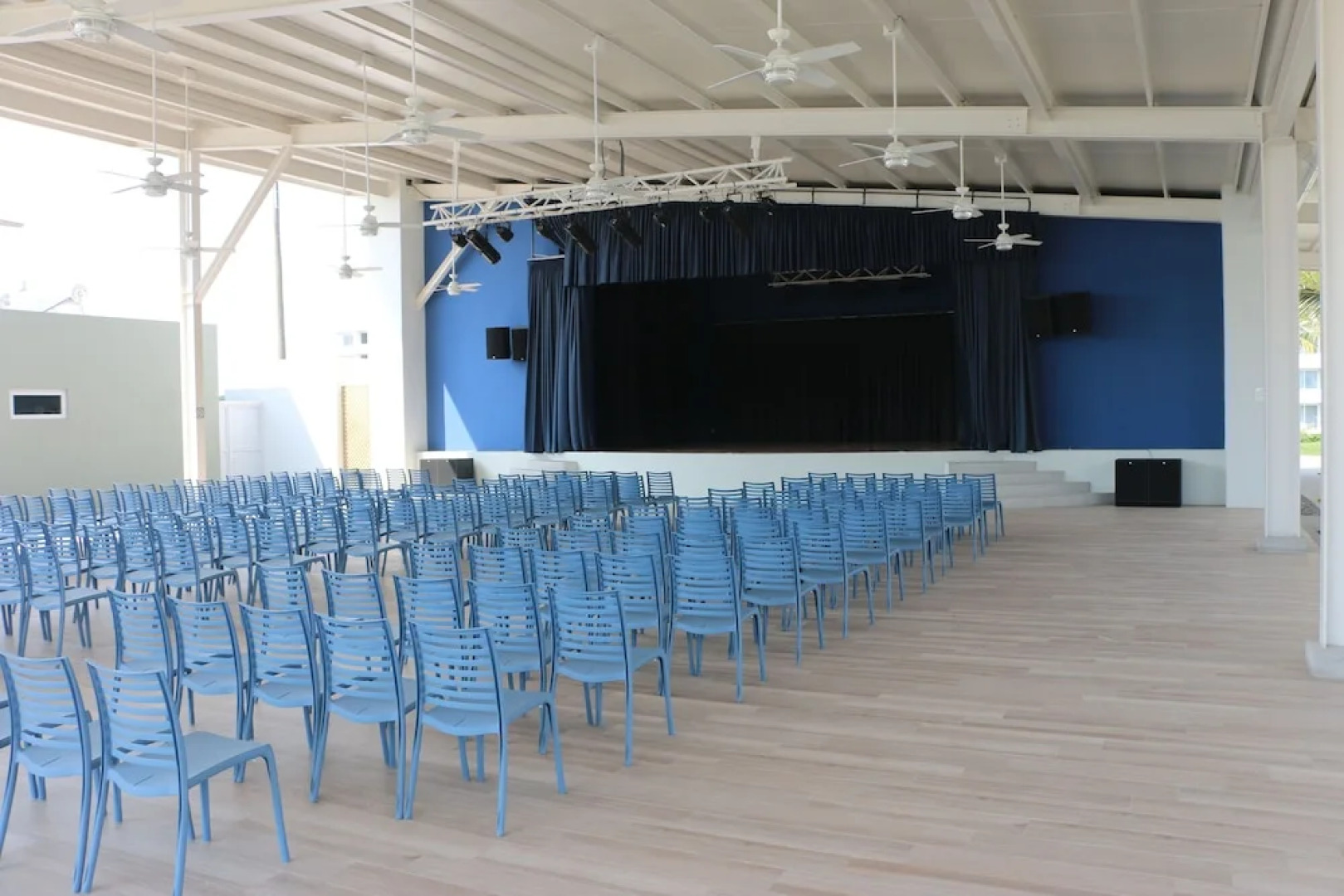 Oceana Resort & Conventions