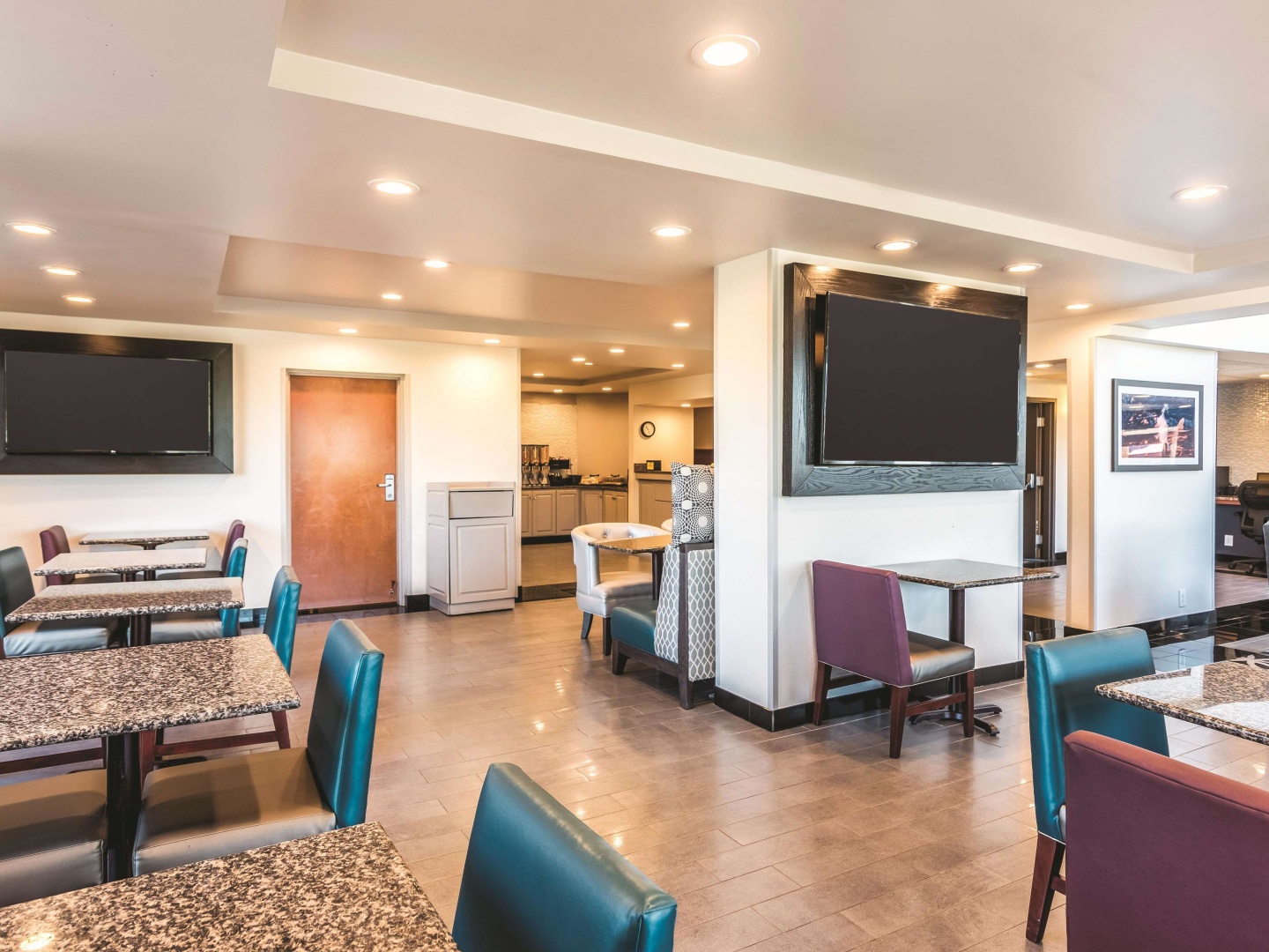 La Quinta Inn & Suites by Wyndham Colorado Springs North