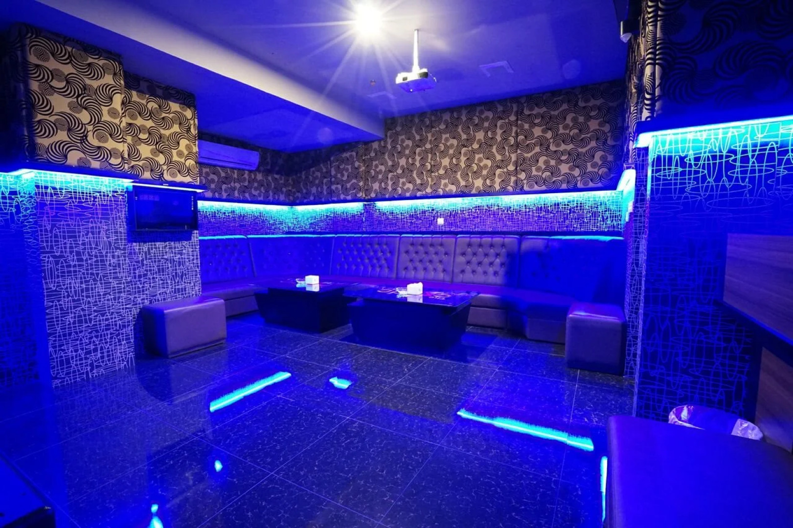 The L Hotel Entertainment