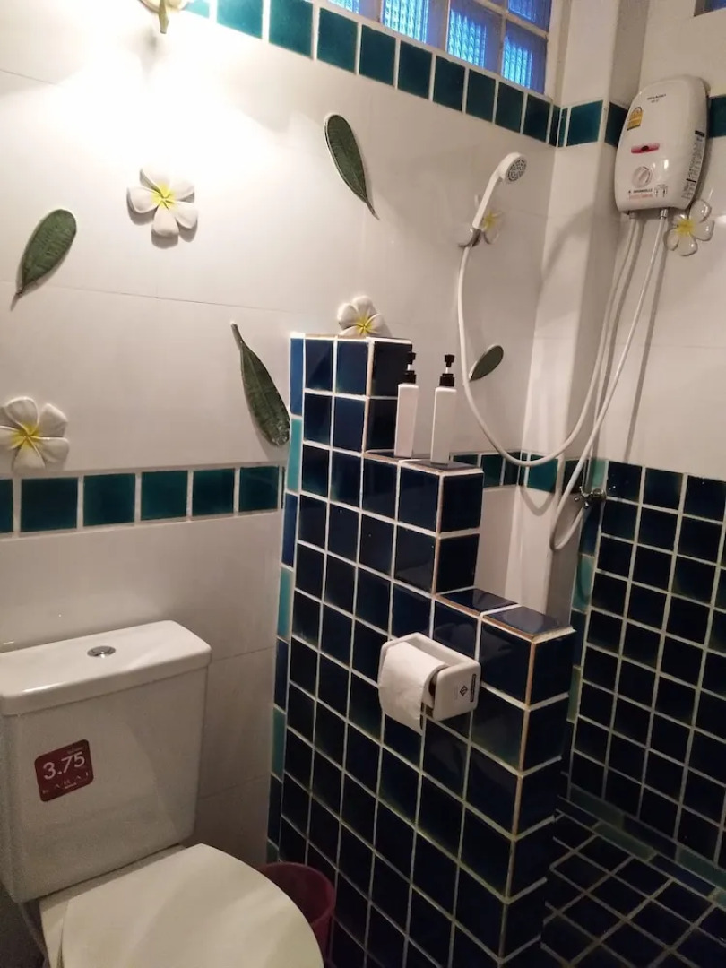 Baan Sai Thong Hotel