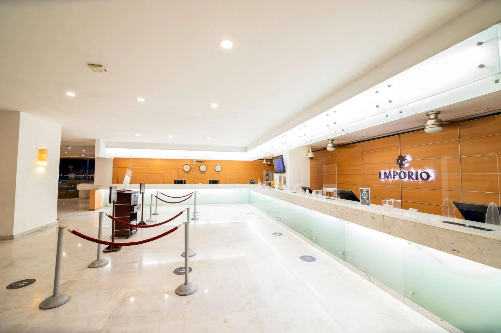 Hotel Emporio Acapulco