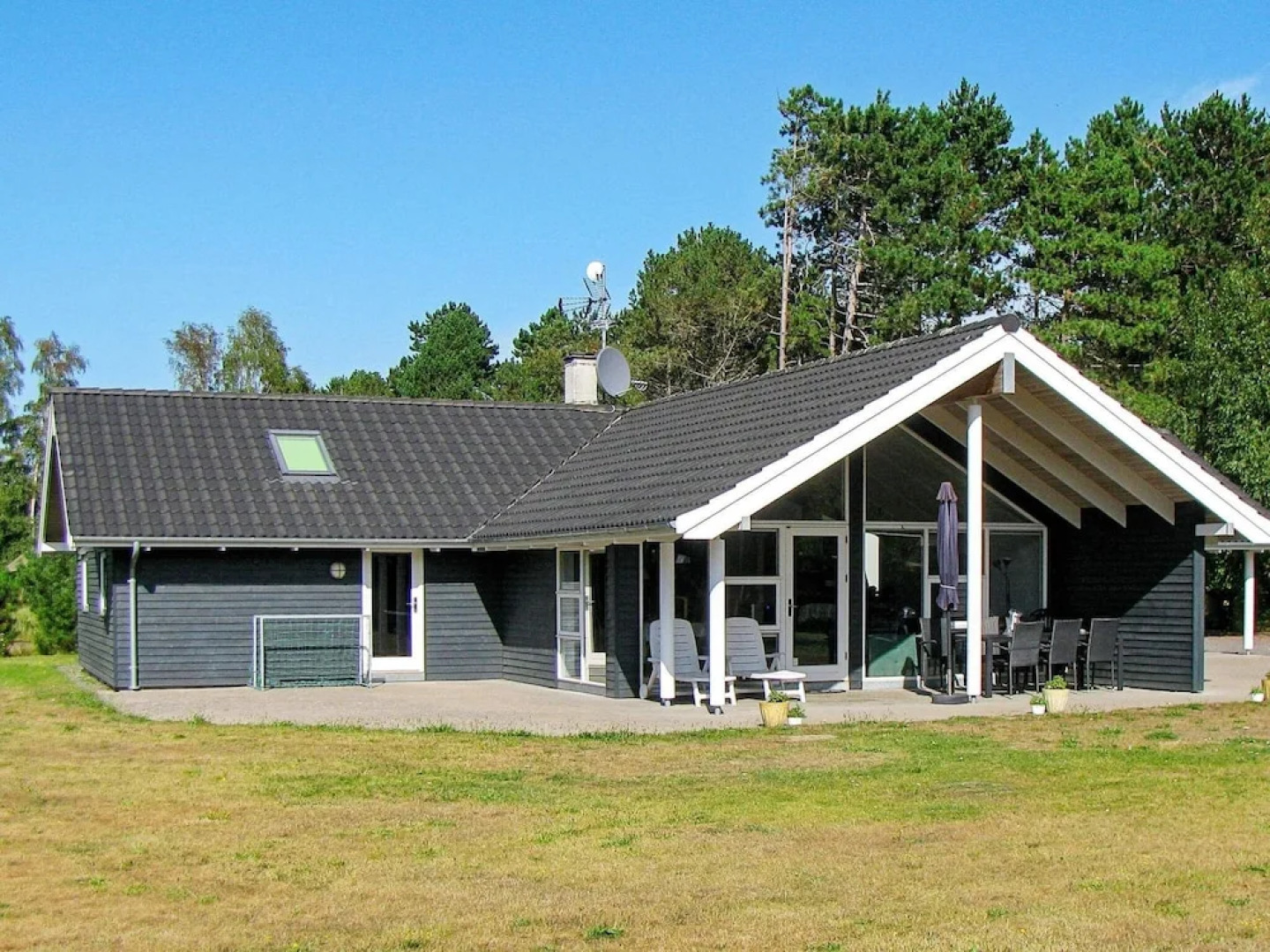 10 Person Holiday Home in Rodby