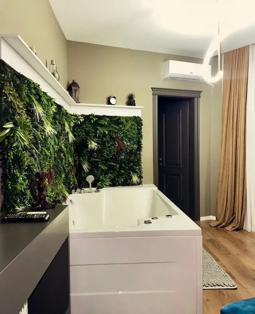 Grand JNK Boutique Hotel