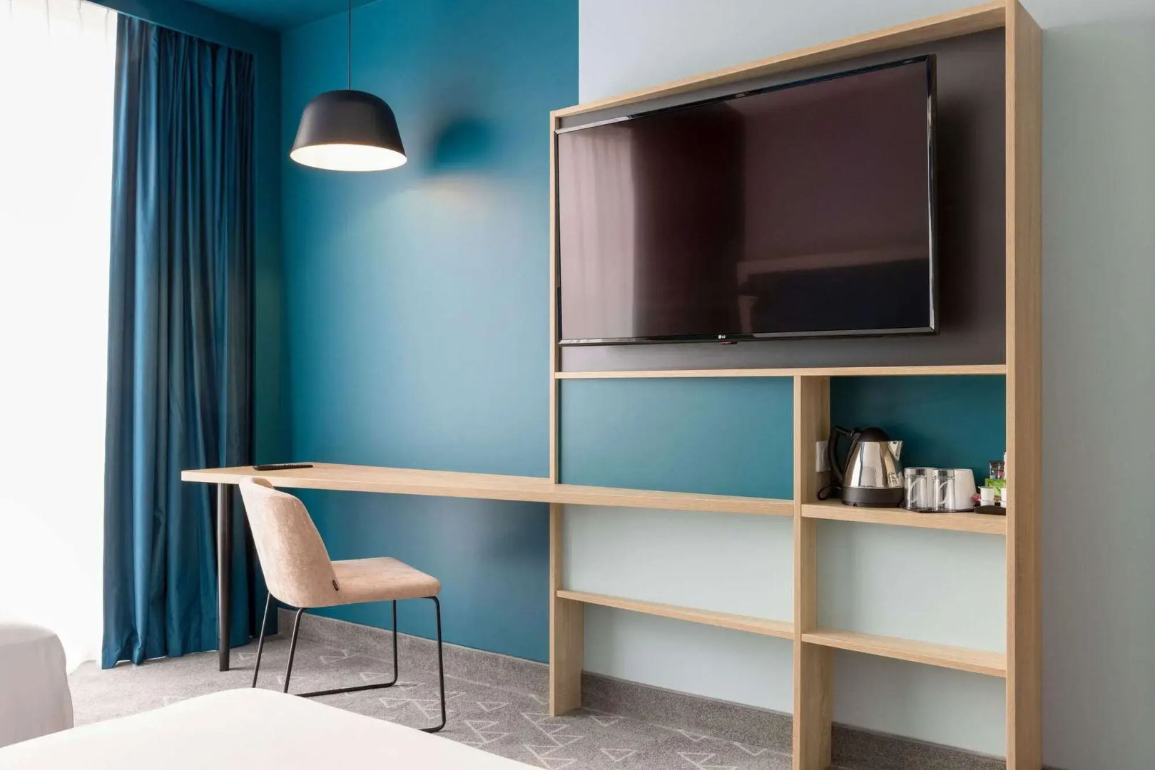 Hampton by Hilton Tours Centre