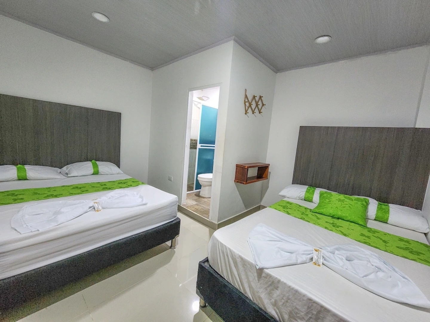 Miradores Del Paraiso