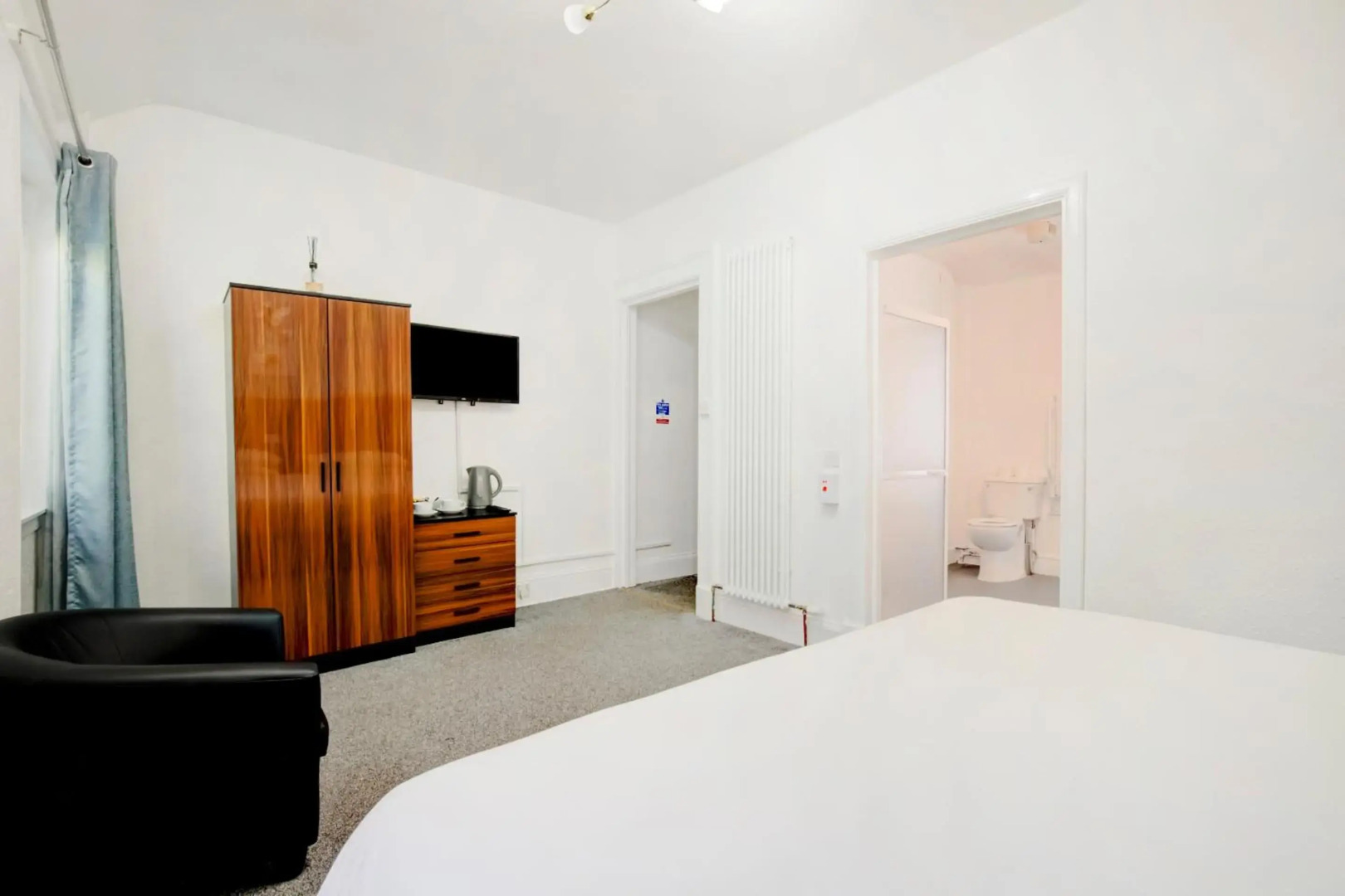 OYO Eastbank Hotel, Speyside Scotland