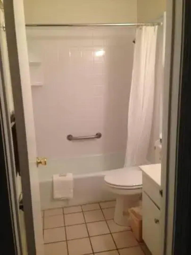 Duke Tower Hotel & Condominiums