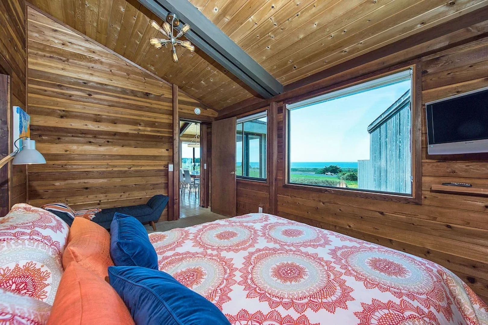 21562 Heron Drive Home 3 Bedrooms 2 Bathrooms Home