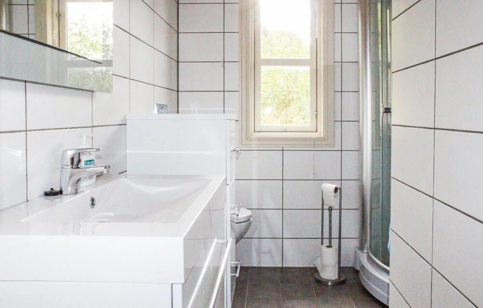 Amazing Home in Sogndal With 4 Bedrooms and Wifi