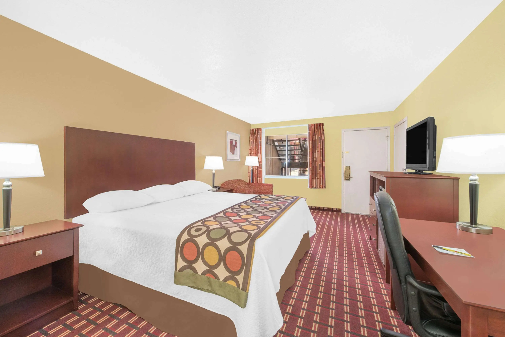 Super 8 by Wyndham Kerrville TX