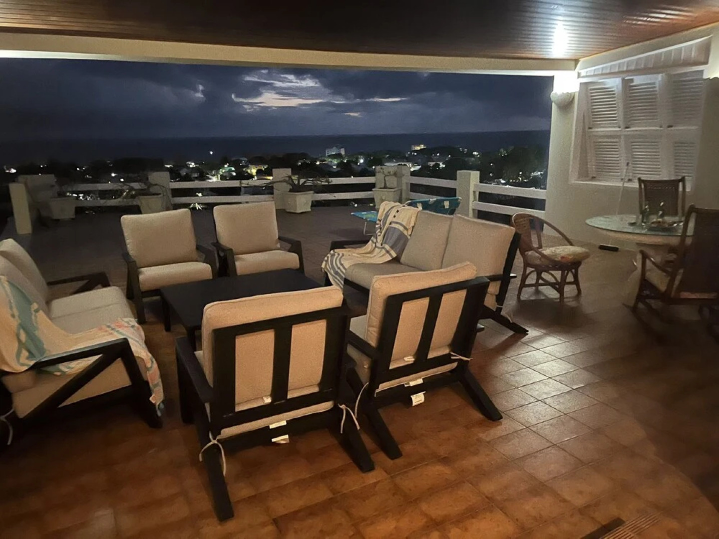 Beautiful 4-bed House With Stunning sea Views