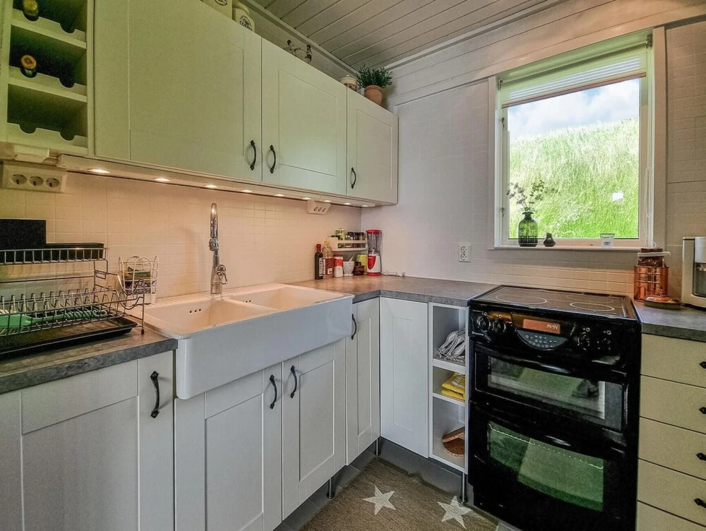 Awesome Home in Lekeryd With Wifi and 3 Bedrooms