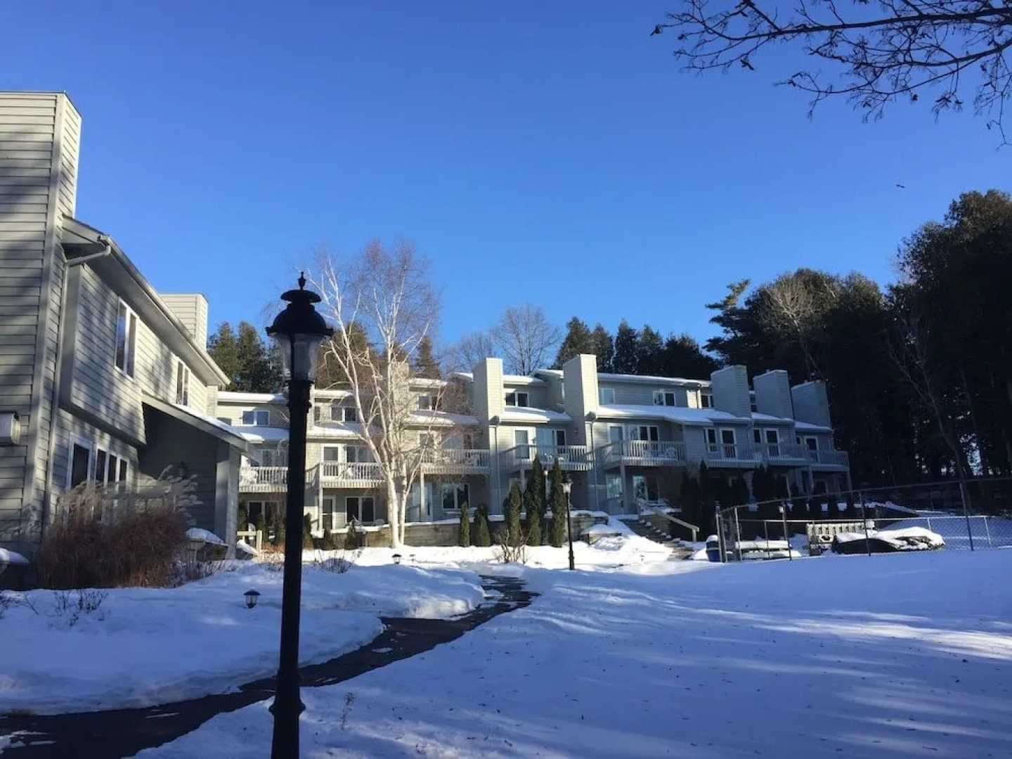 Evergreen Hill Condominiums