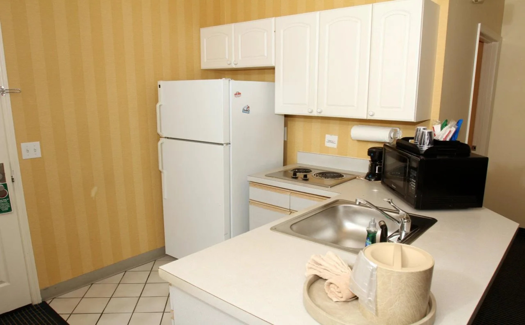 Chart House Suites on Clearwater Bay