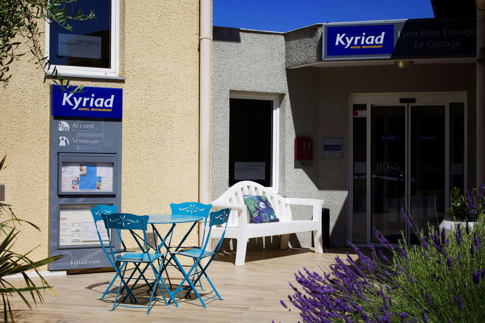 Hotel Kyriad Lyon Est - Bron Eurexpo Le Cottage