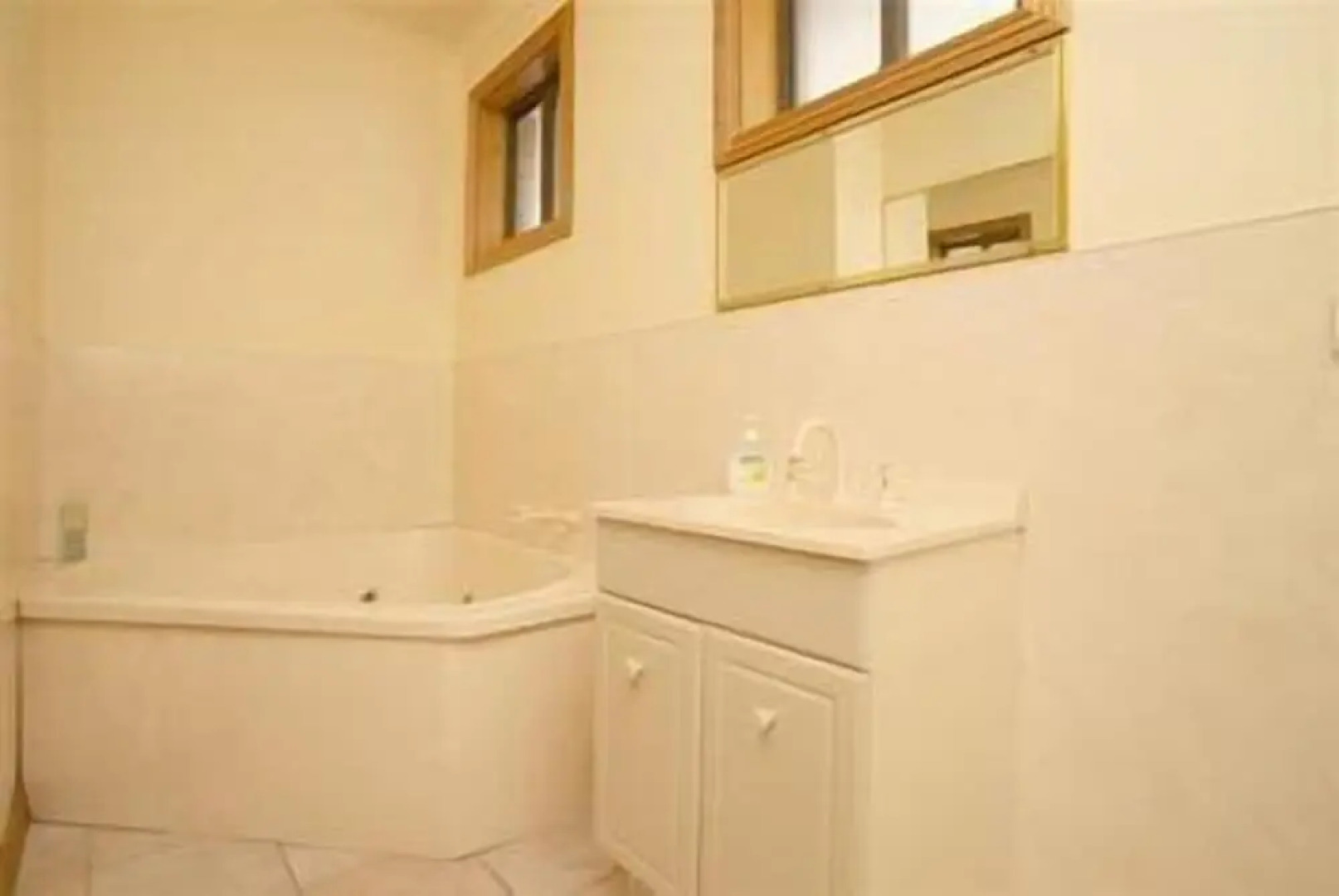 Apollo Bay Backpackers Lodge