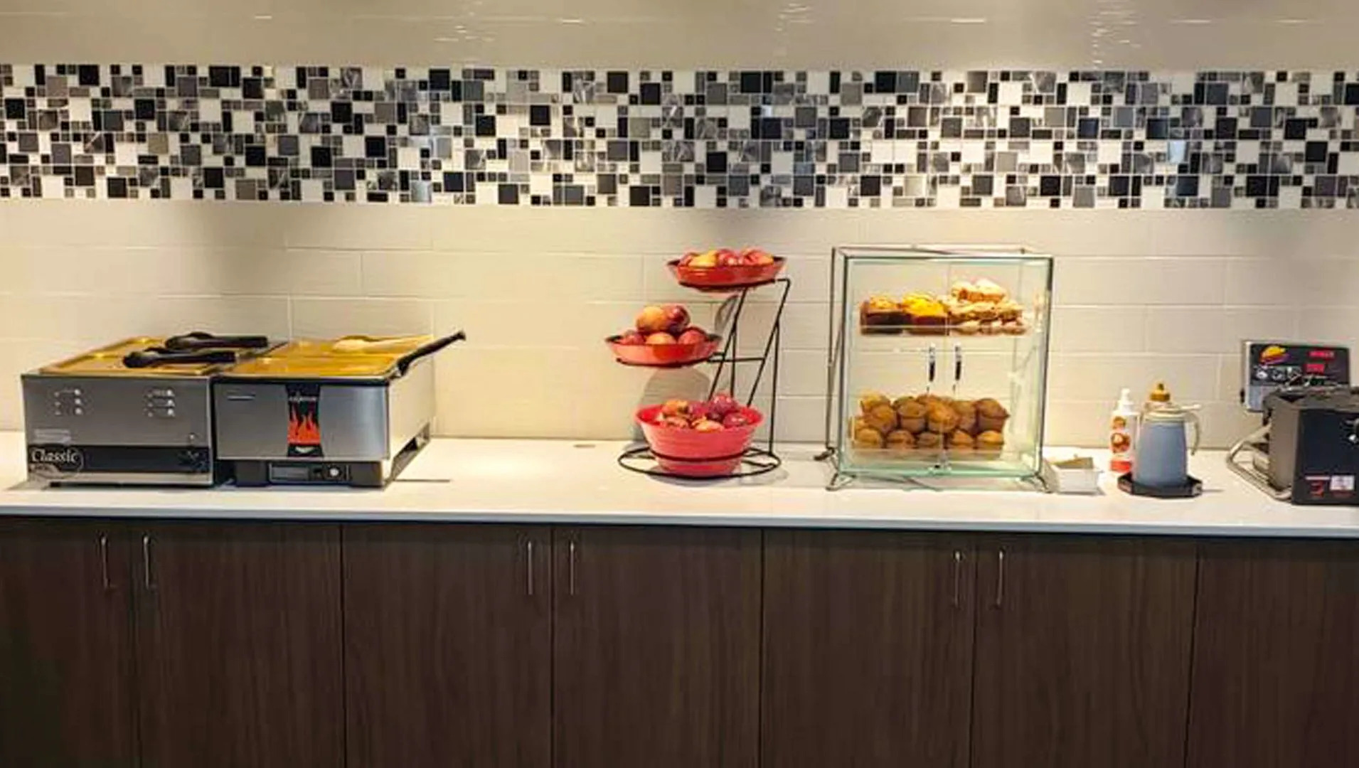 The Alexis Inn & Suites - Nashville Airport