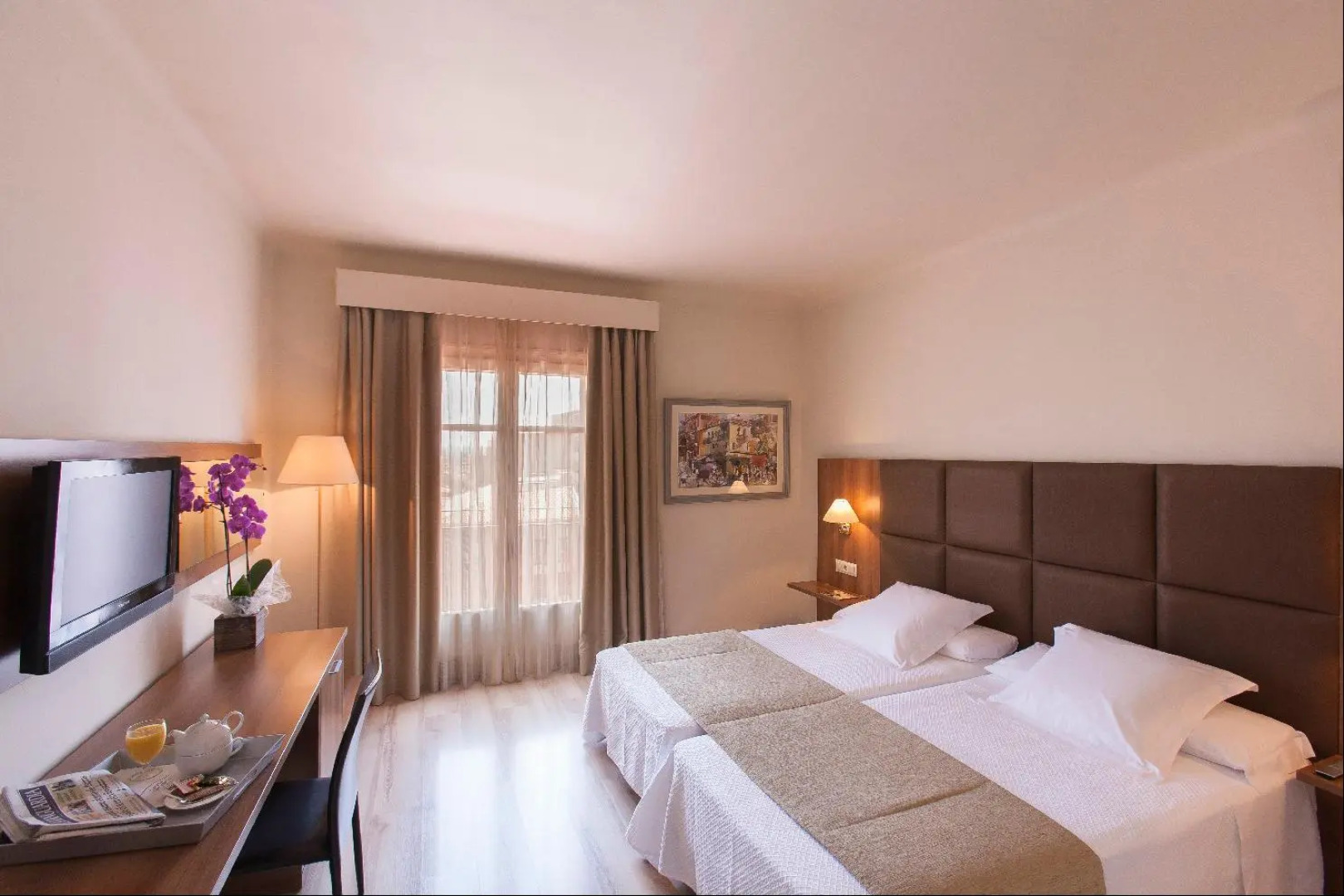 Hotel Pirineo Figueres by Pierre and Vacances