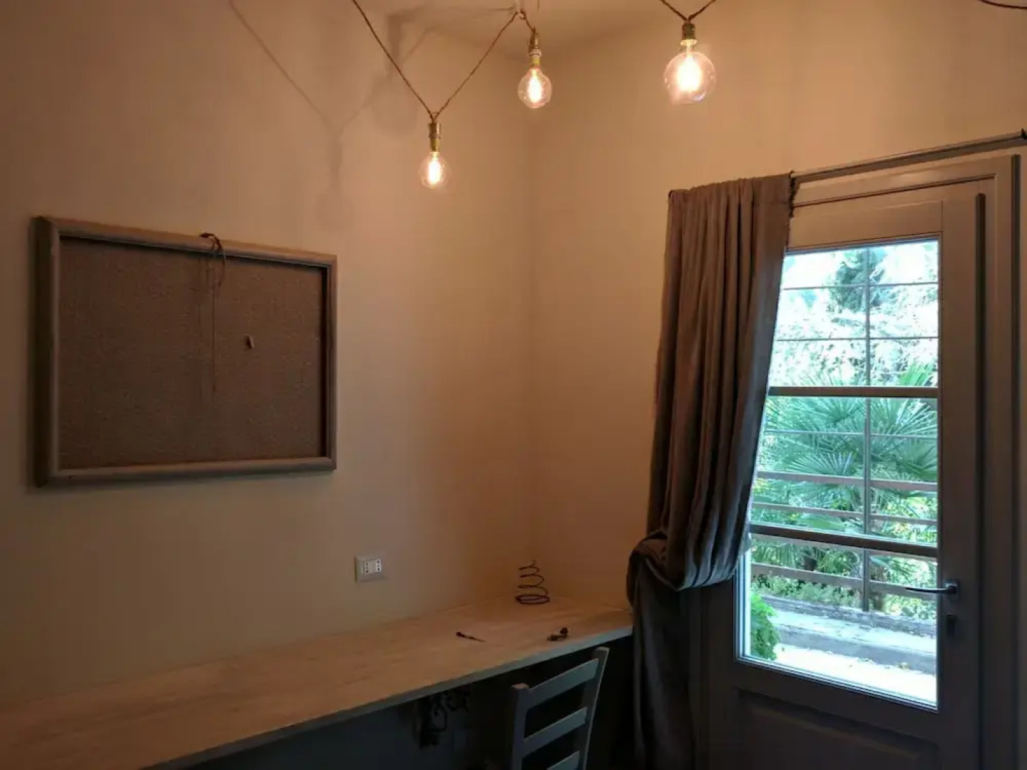 Room-double Room With Services