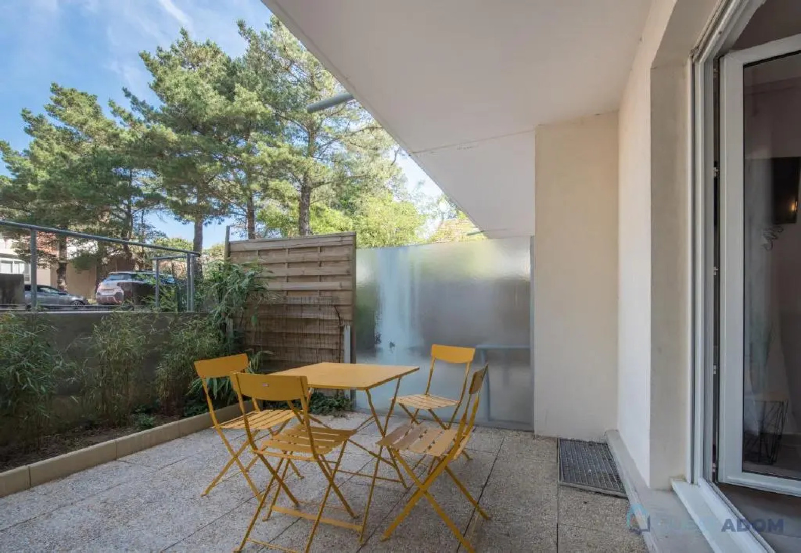 Appartement plein centre à 100m de la plage