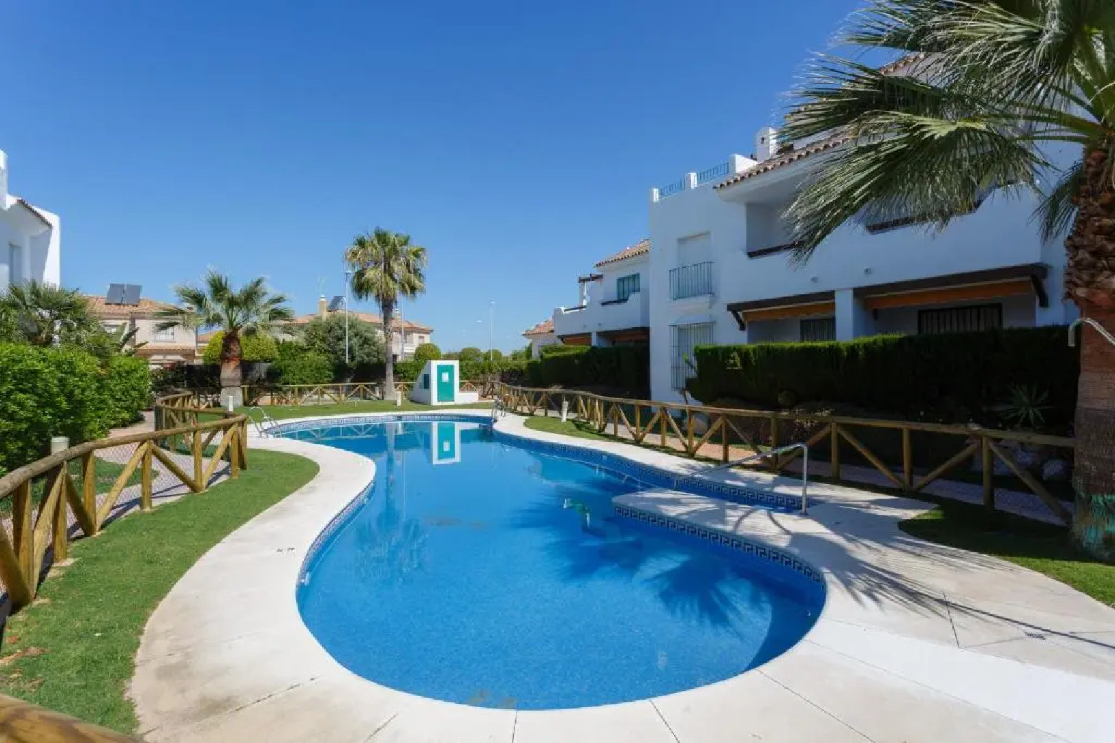 Atico La LUZ-Rota free parking by Cadiz4Rentals