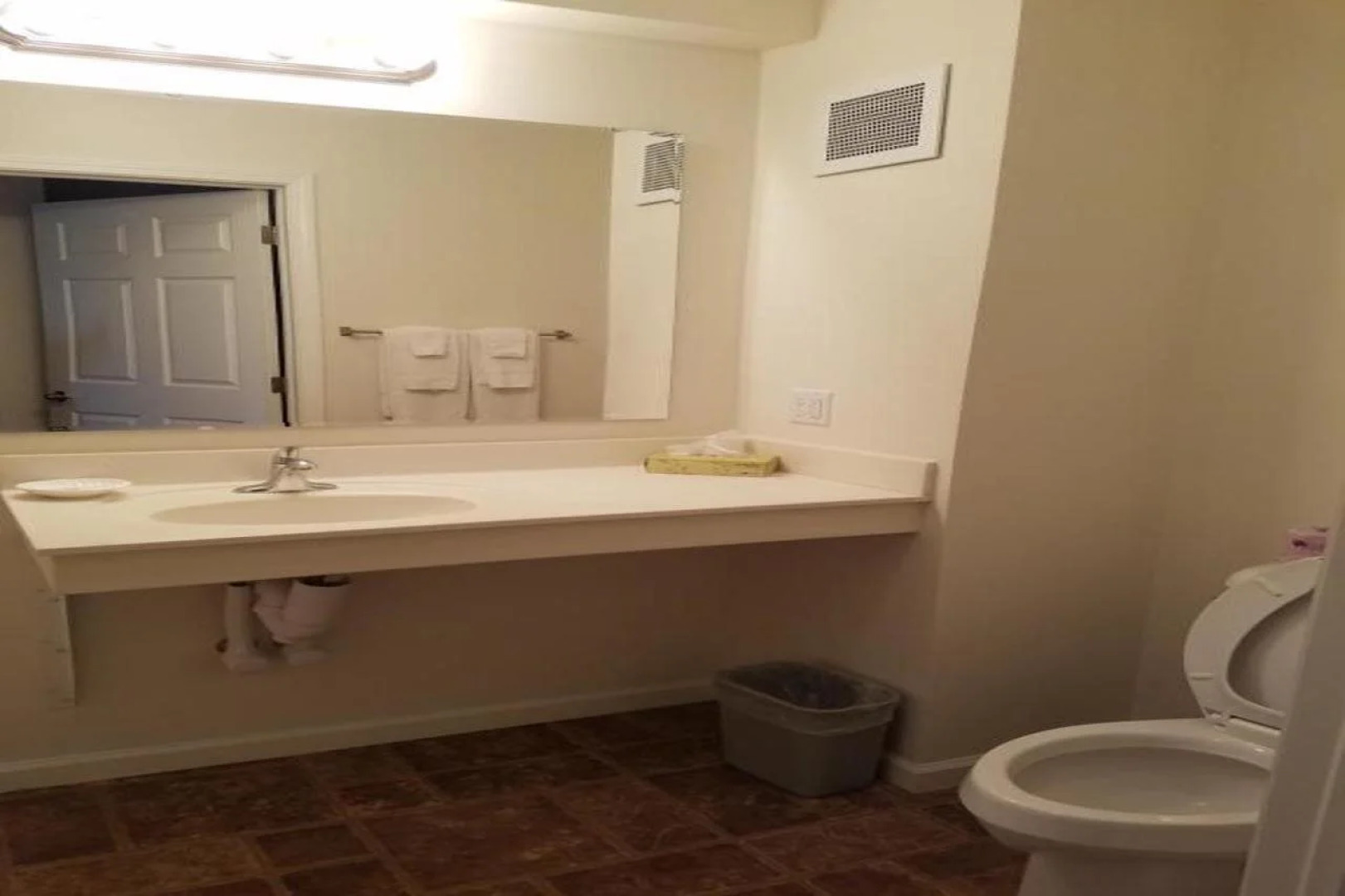 Mobile Motel Williston