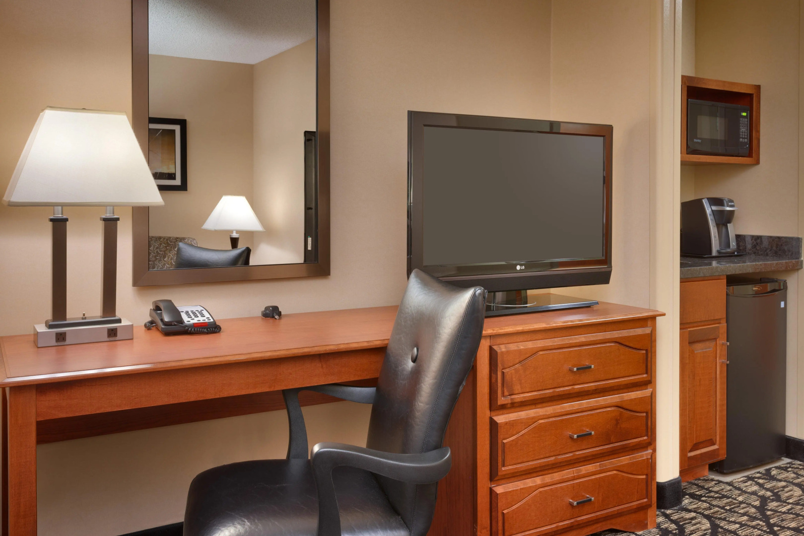 Holiday Inn Express & Suites Grand Junction by IHG