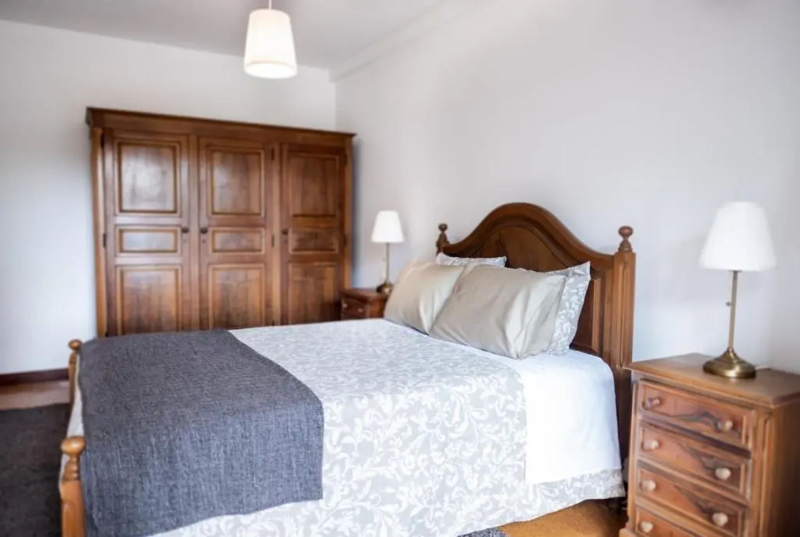 Cozy 3 Room Apartment in Penafiel Centre