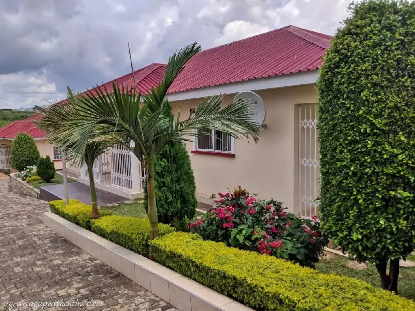 Home Up Guest Apartments and Lodge