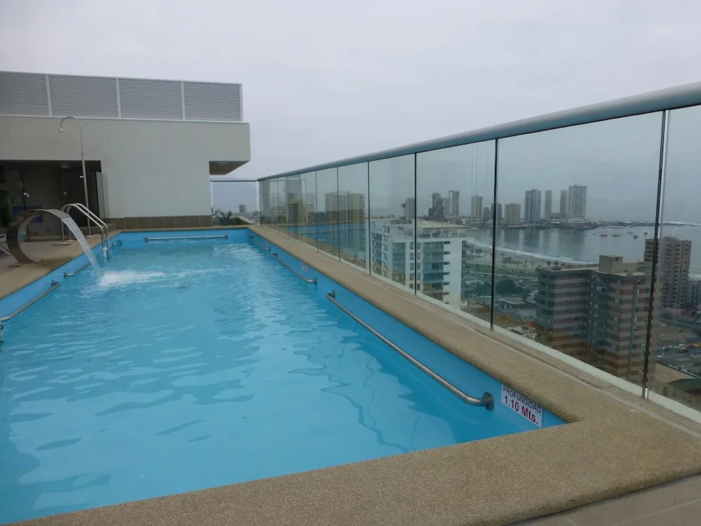 Depto cavancha Iquique 1088