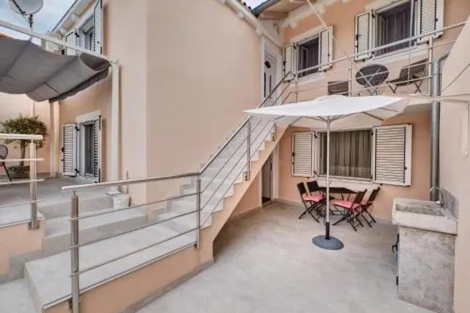 Apartments Ljubica