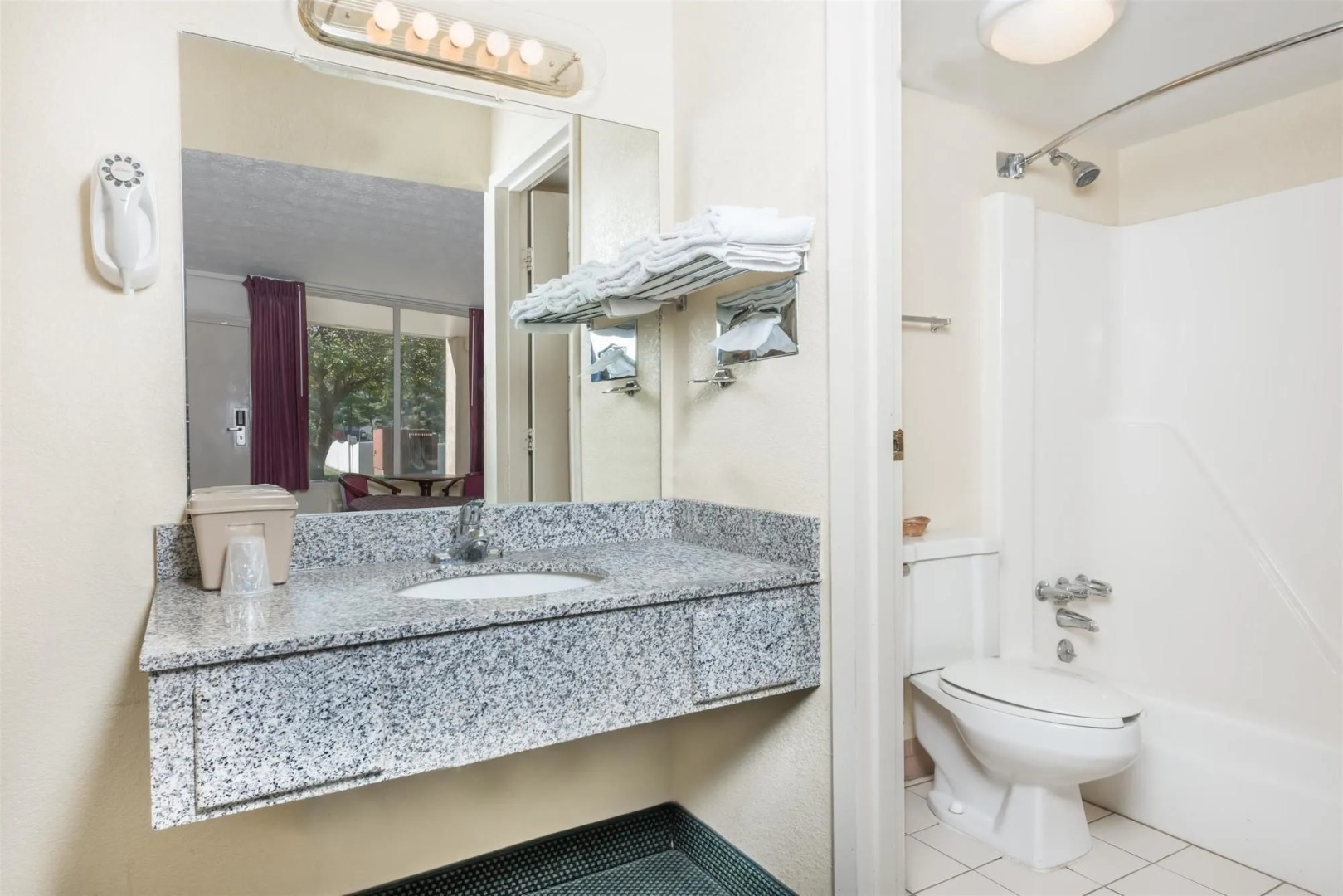 Motel 6 Mount Jackson, VA - Shenandoah