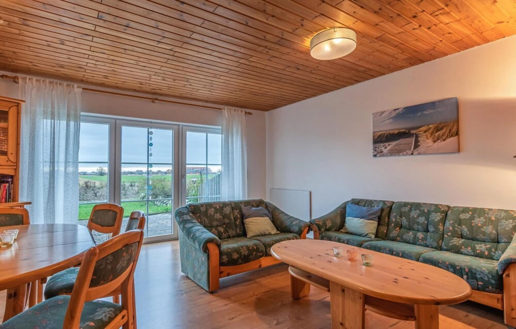 Awesome Home in Friedrichskoog-spitze With 2 Bedrooms and Wifi