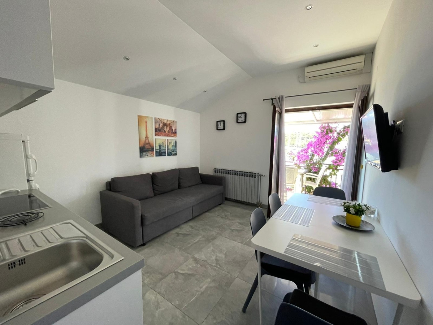 Apartment Bilja - 20 M from the sea A2 Rogoznica, Riviera Sibenik