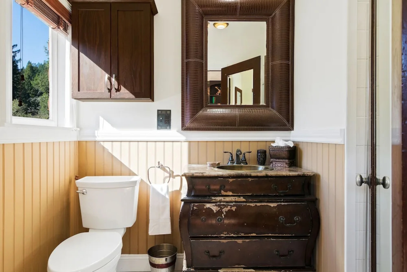 12422 Westside Road Home 4 Bedrooms 3.5 Bathrooms Home