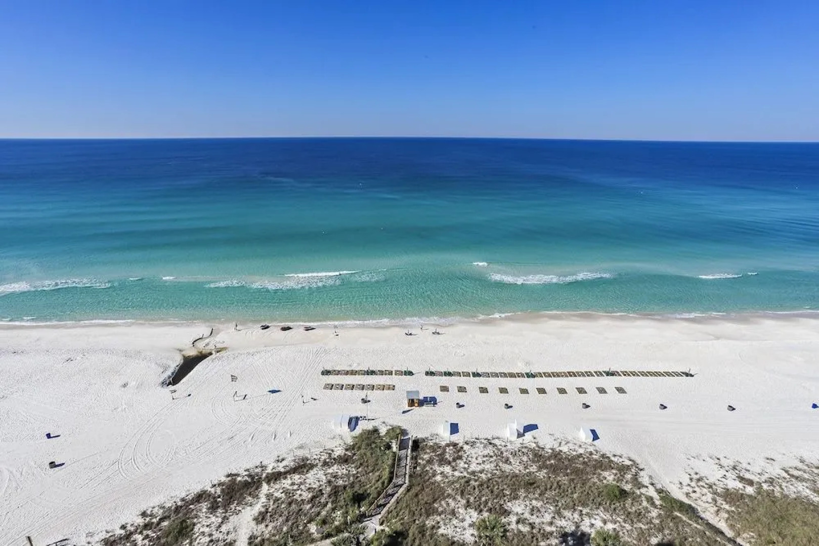 Grand Panama Tower 1 1606 184615 by RedAwning