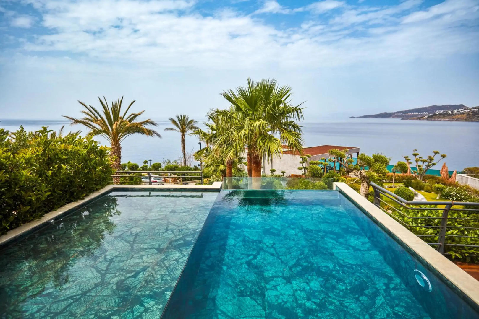 Root Redrock Yalıkavak - Bodrum