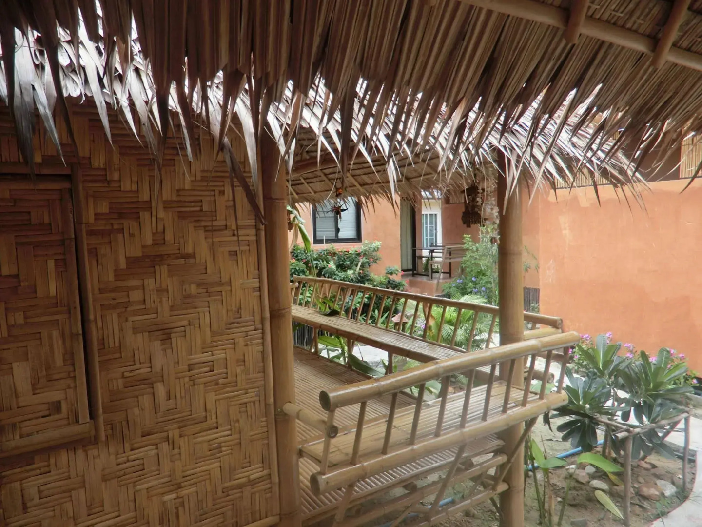 Panisara Pool Villa Huahin