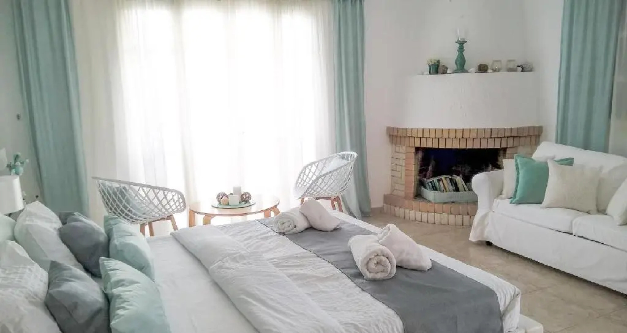 Le Grand Bleu Studios & Apartments