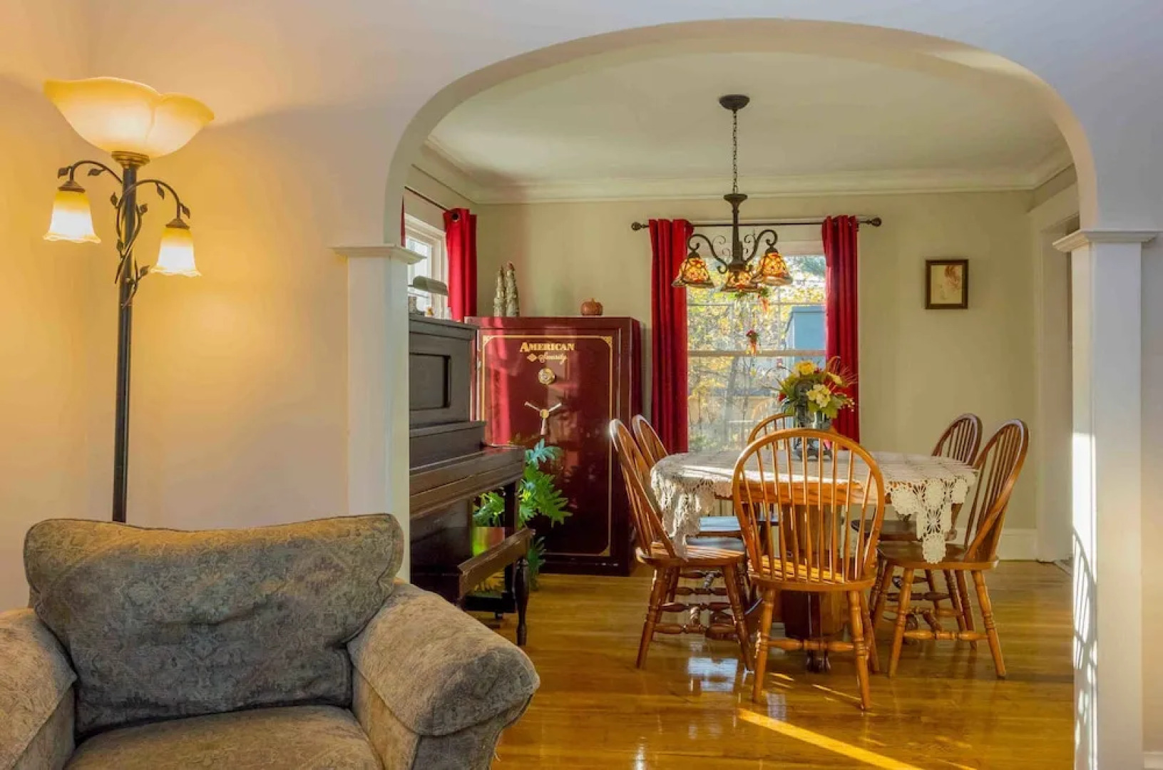 Enchanted Cottage on Glen