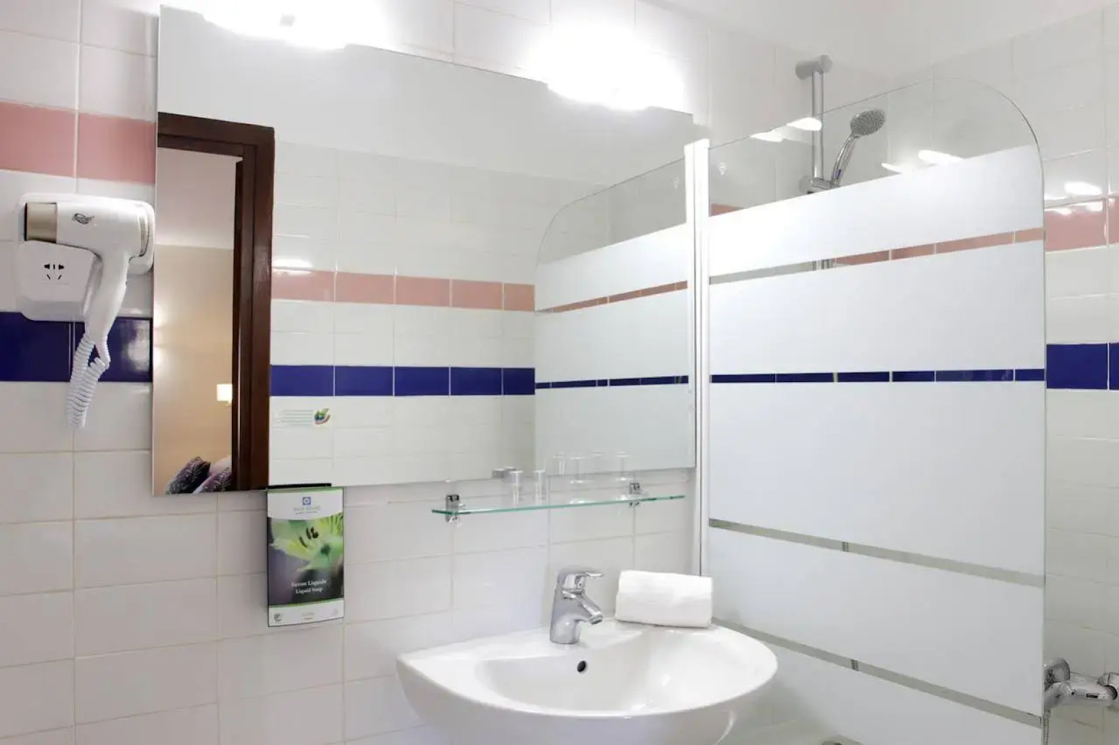 Best Western Hotel & SPA Coeur De Cassis