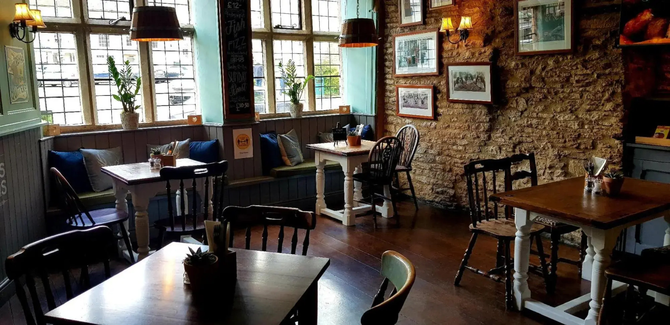 The Kings Arms Hotel