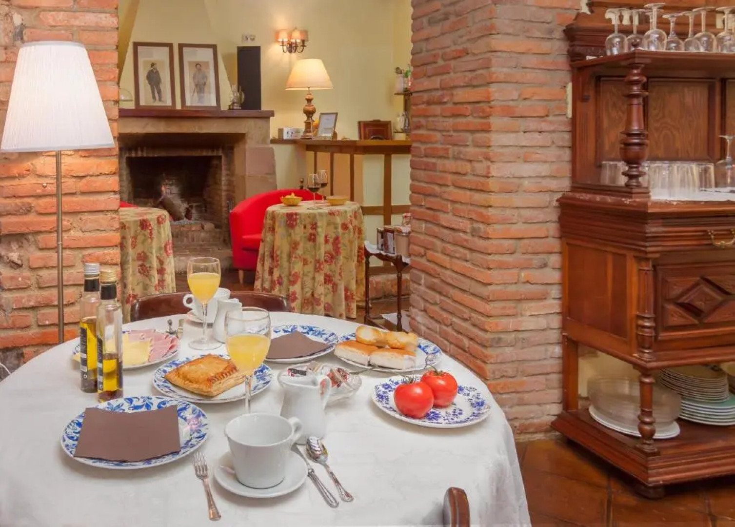 Casona De La Salceda