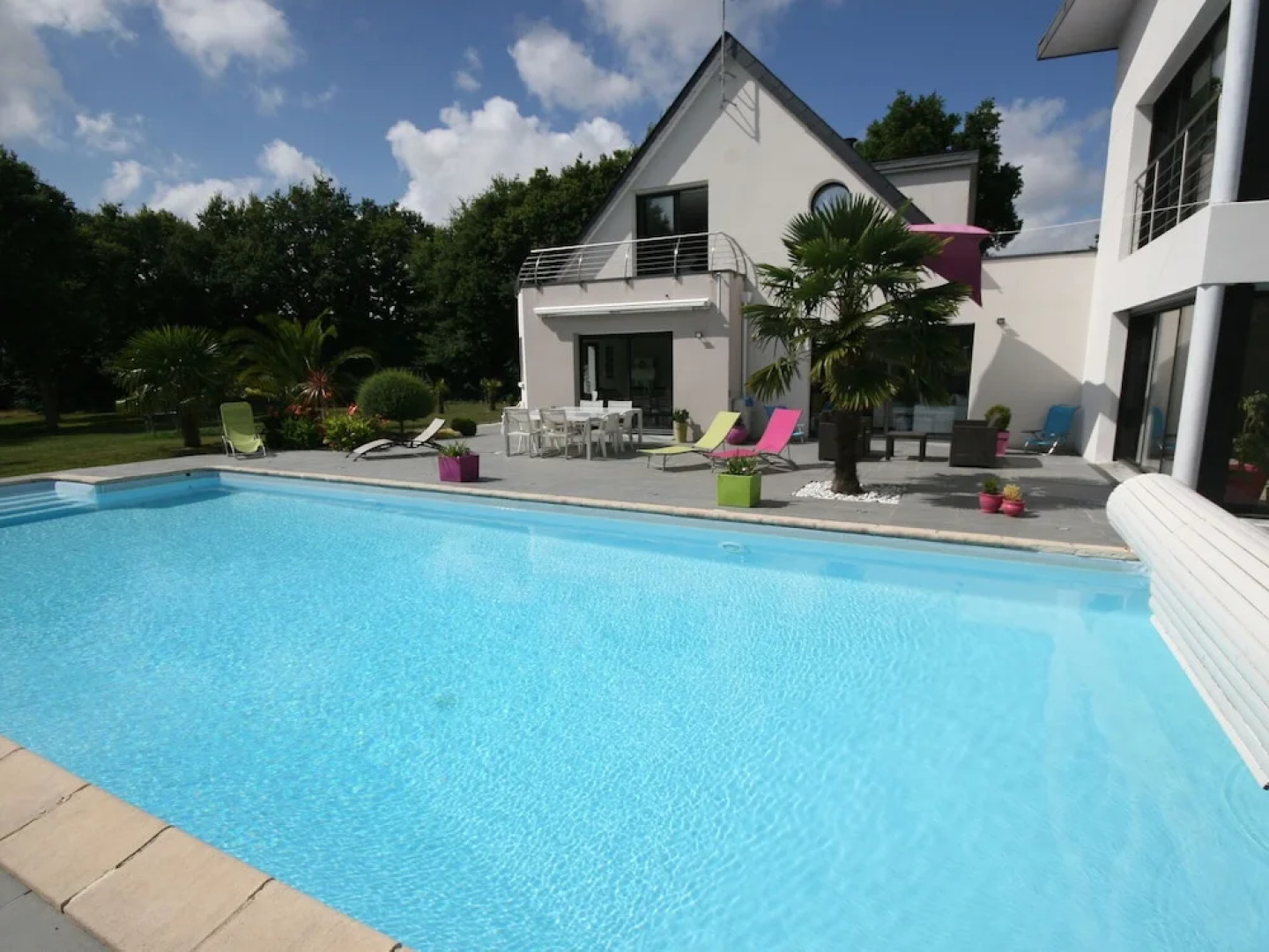 Modern Villa With Private Heated Pool, Located 2 km From the Sandy Beach