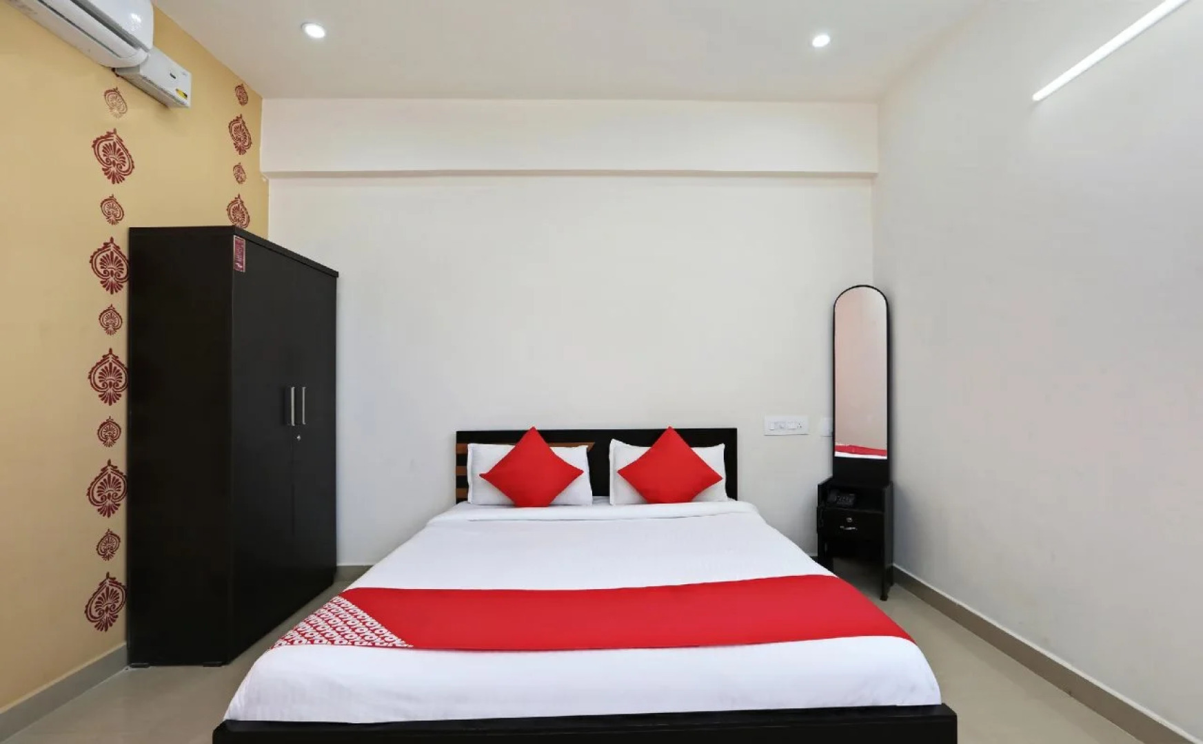 Green Valley Residency by OYO Rooms