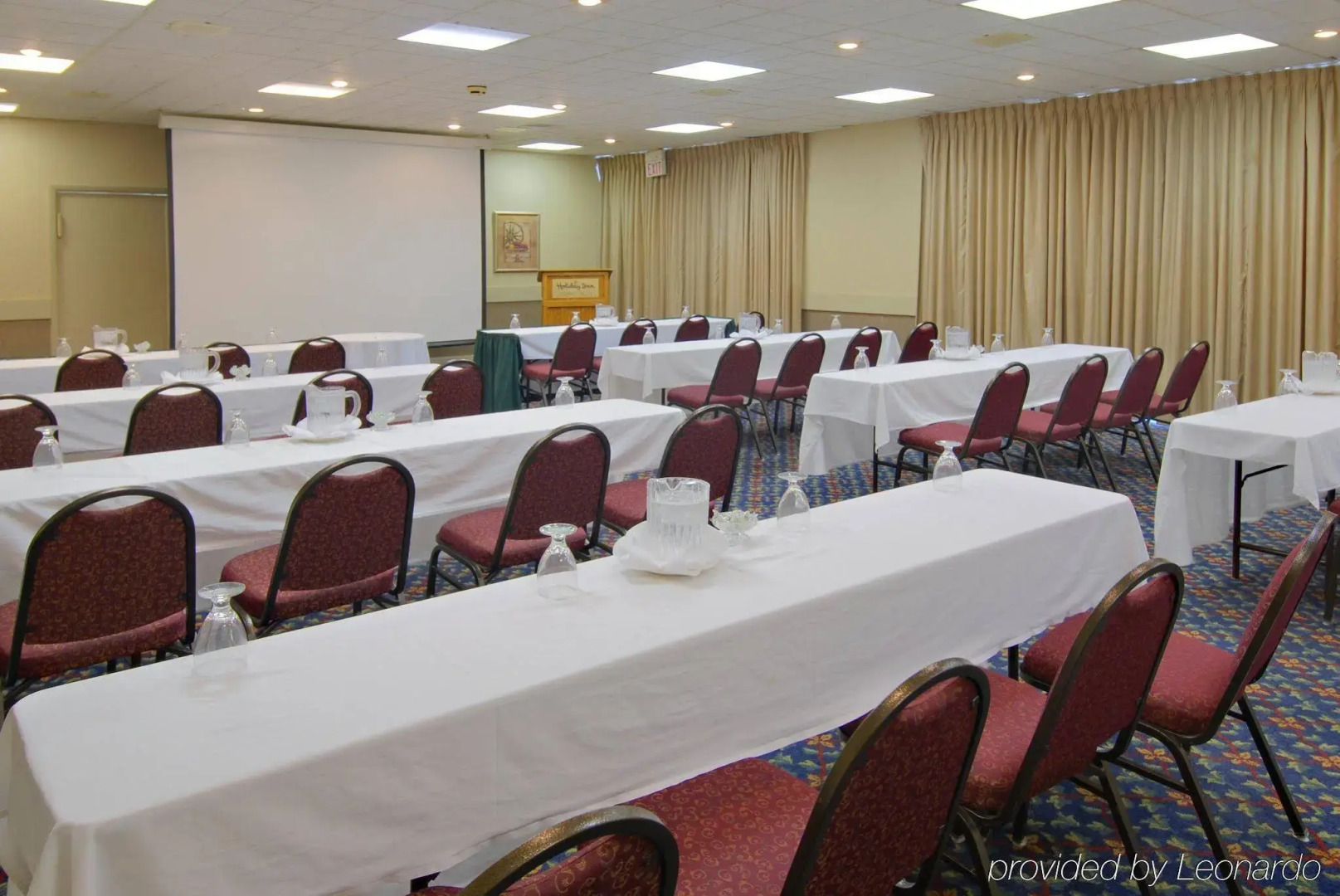 Lifestyle Inn Cedar Falls