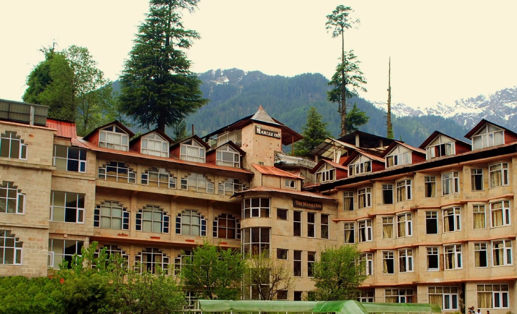 Bravia Hotel Manali Inn