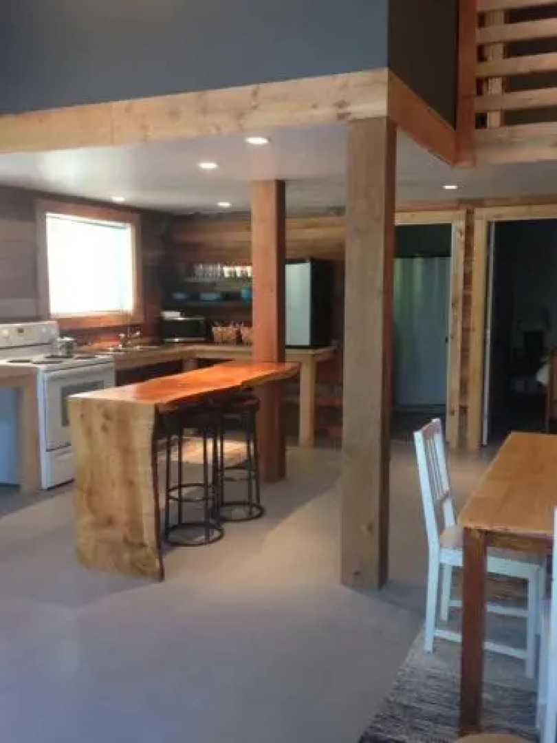 Outside Inn Cabins & Lofts